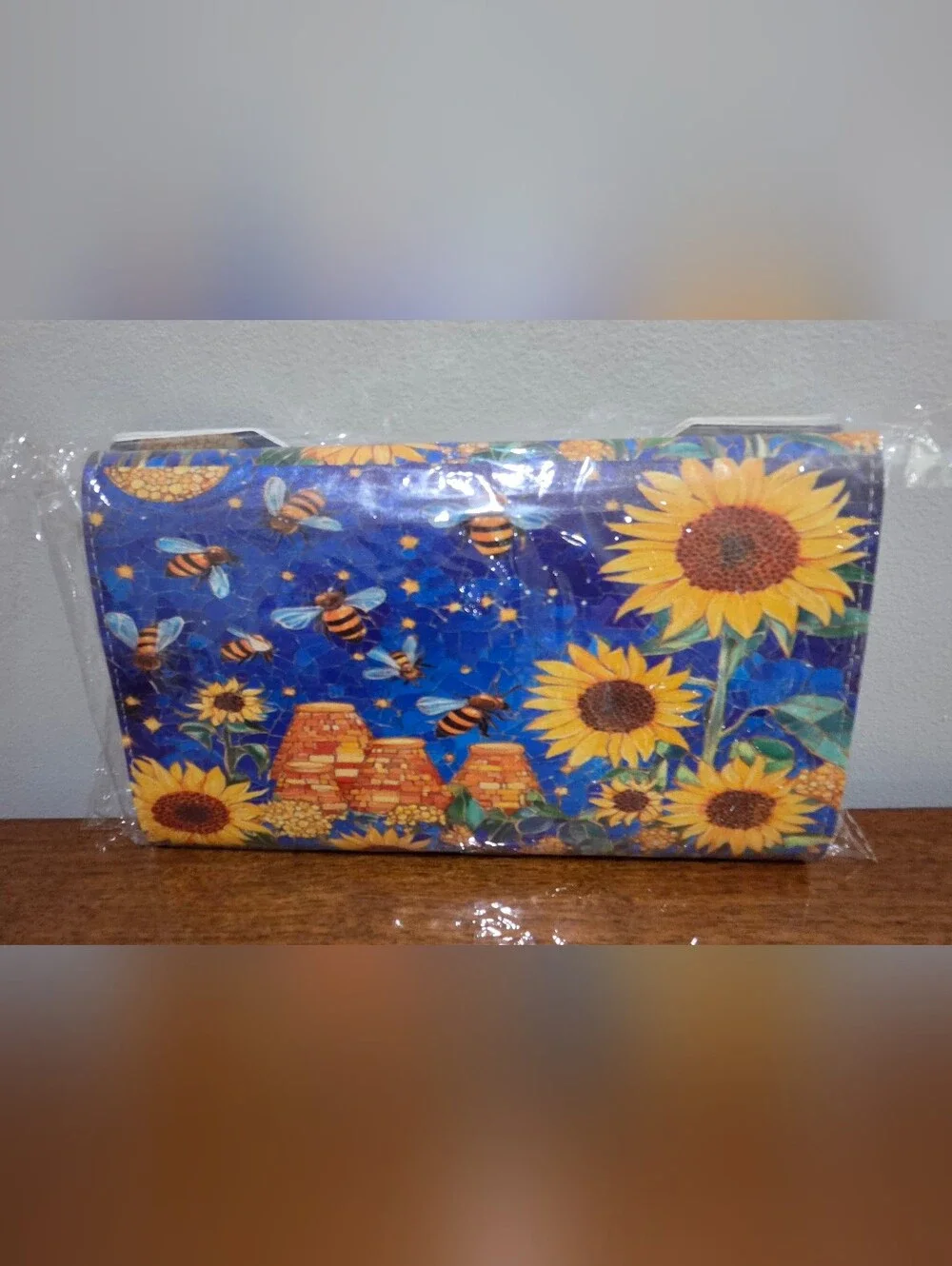 New Sunflower and Bee Tissue Box Vibrant Mosaic Style Holder 8